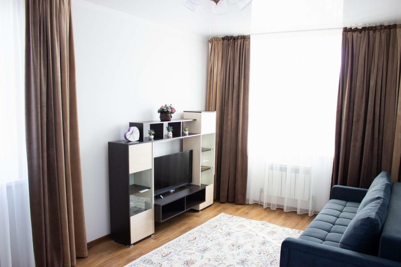 Апарт Отель Welcome Taldykorgan Exteriör bild